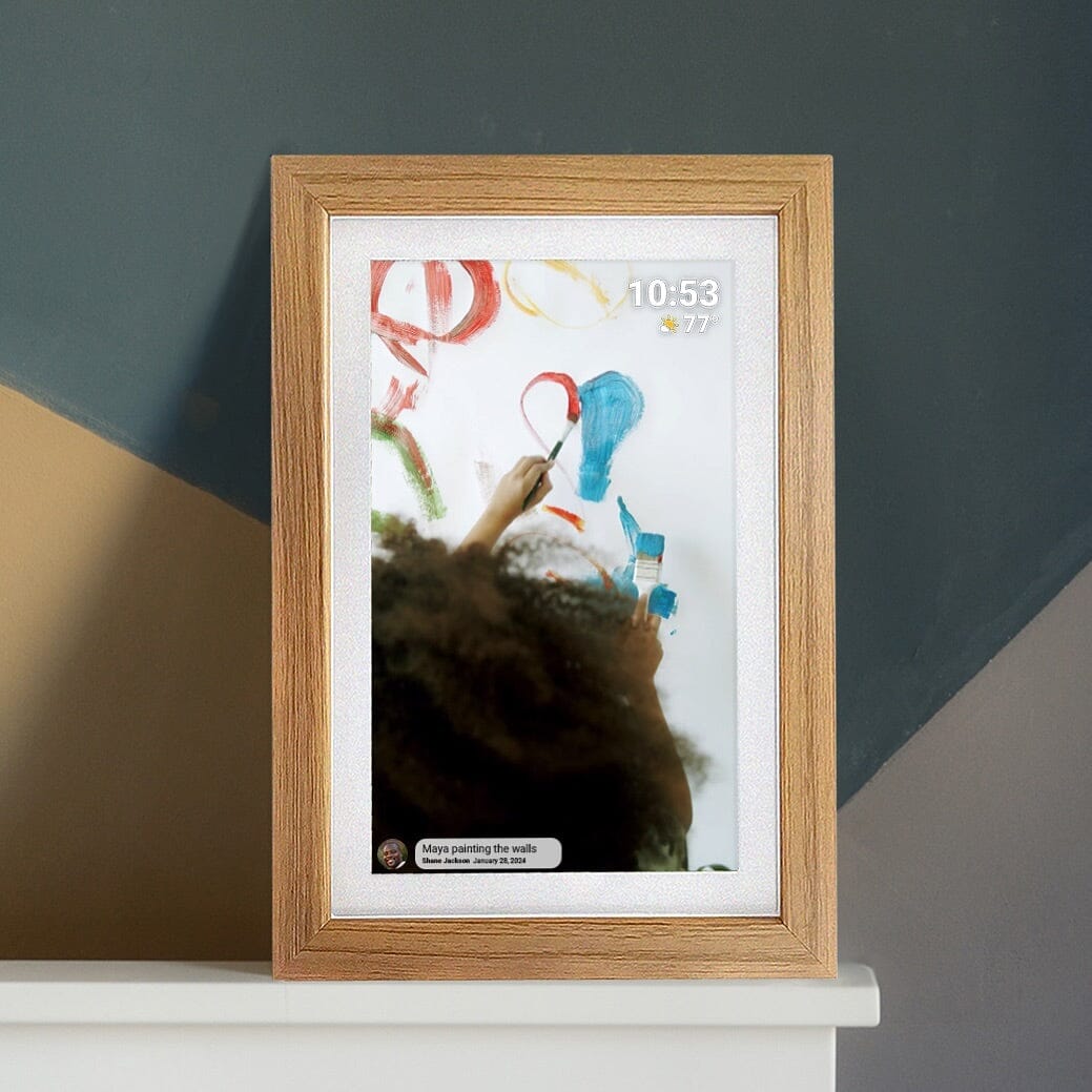 📸 Capturing Cherished Moments: Embracing the Joy of Digital Photo Frames with your family 🌈