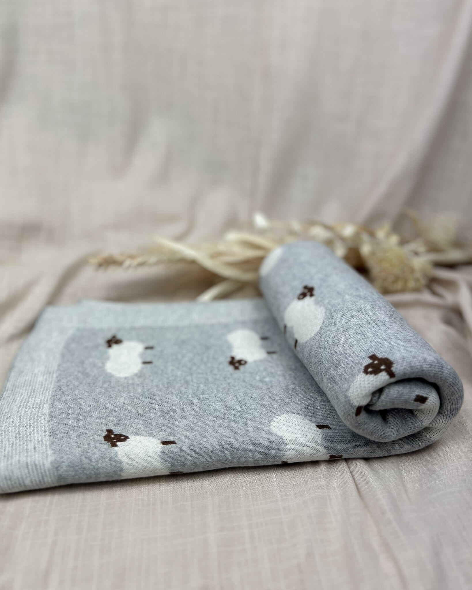 Soft Knit Sheep Blanket Swaddling & Receiving Blankets Storkke 